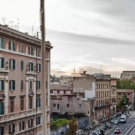 아파트 Il Guscio Al Colosseo *